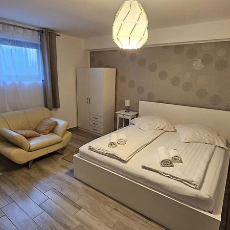 Neferprod Apartments - Is - Cam 06 Тимишоара Экстерьер фото