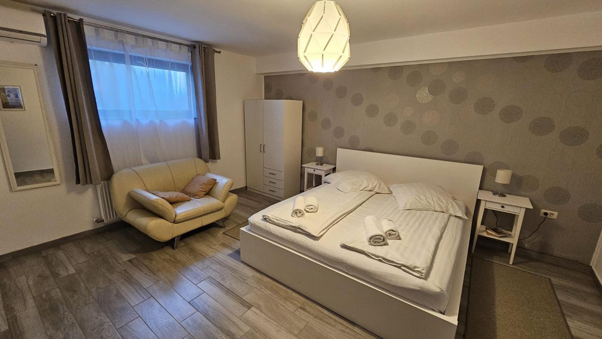 Neferprod Apartments - Is - Cam 06 Тимишоара Экстерьер фото