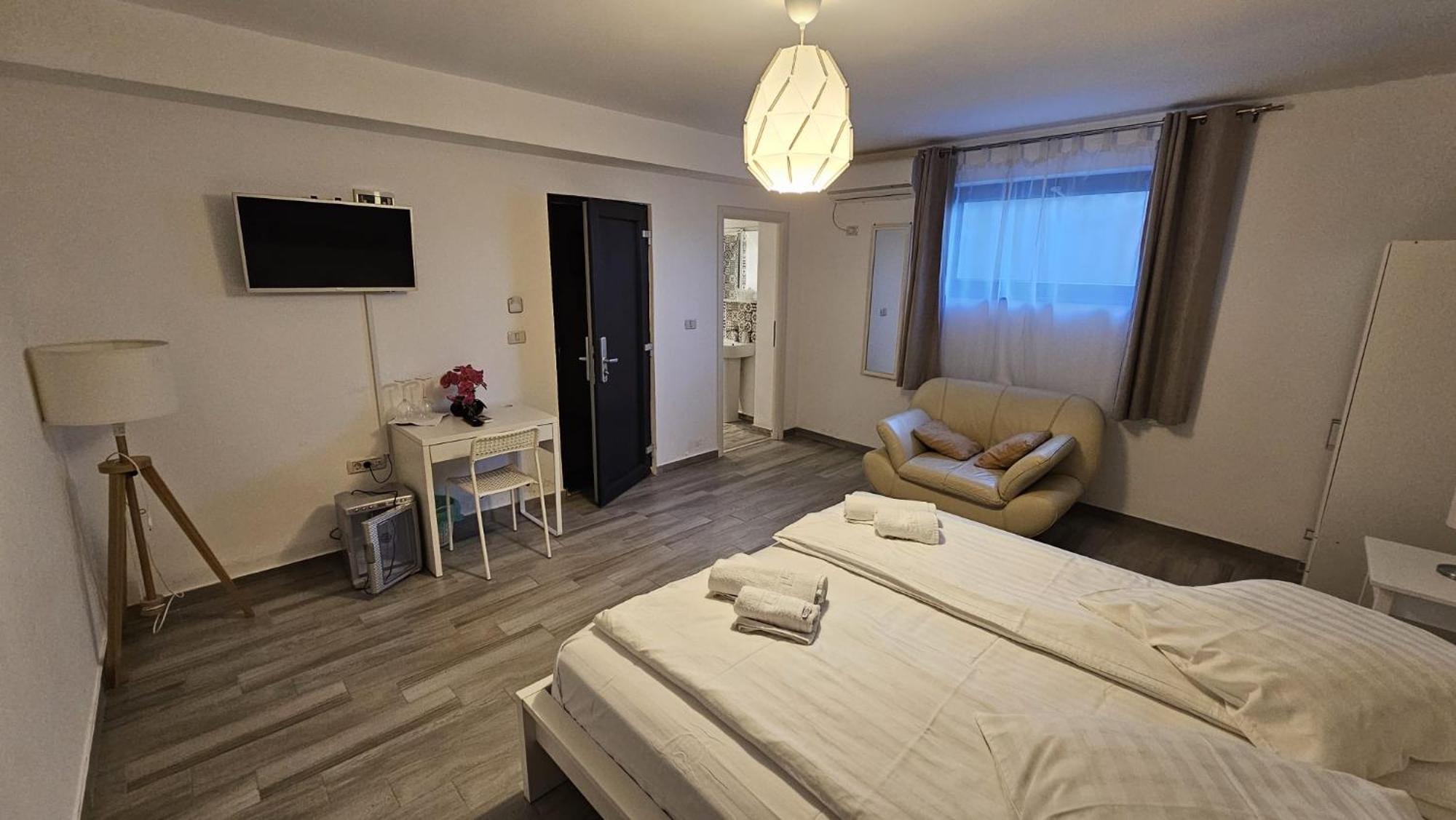 Neferprod Apartments - Is - Cam 06 Тимишоара Экстерьер фото